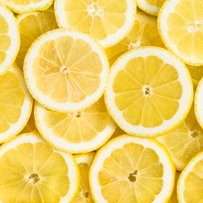 pile of lemon slices