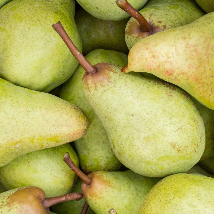 pile of pears