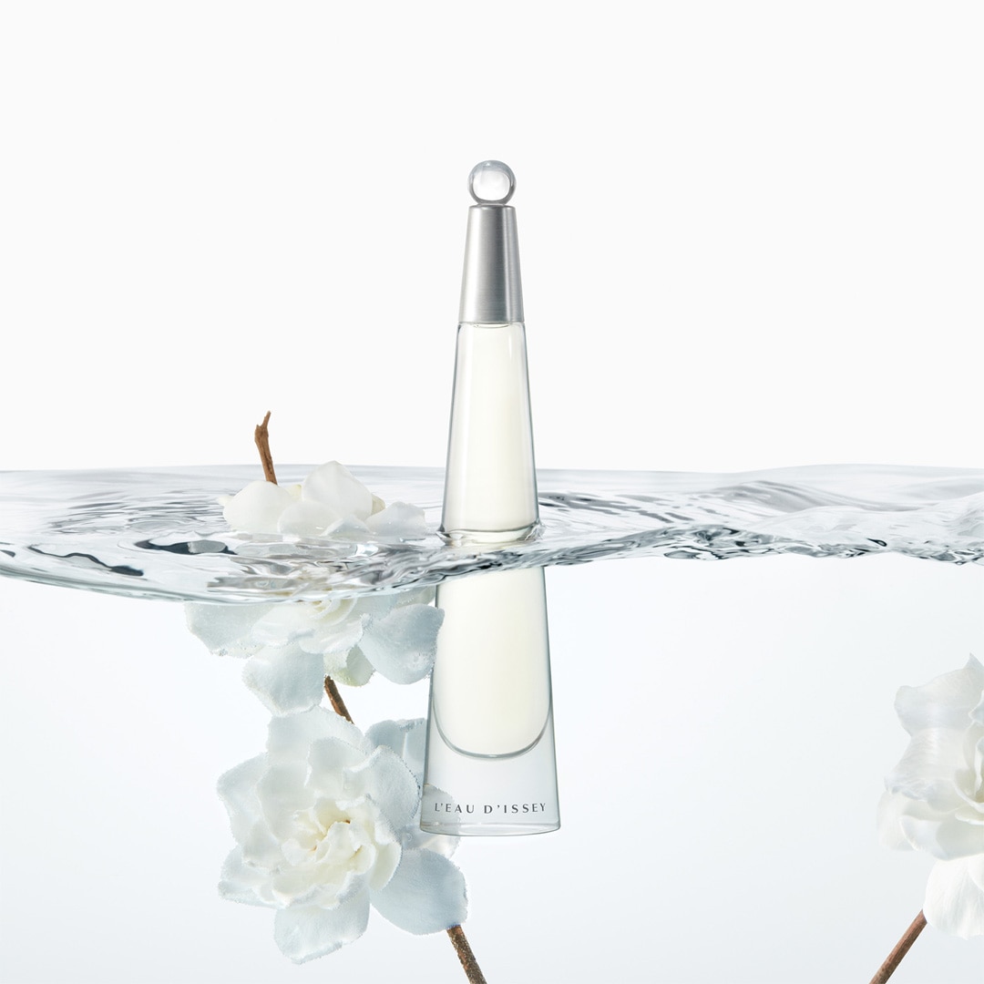 womensfragrance600x600.jpg