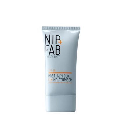 40ML Nip+Fab Post Glycolic Fix SPF30 Moisturiser Moisturiser  1 of 3 