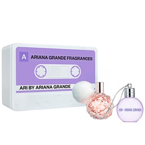 30ML Ariana Grande ARI Eau de Parfum Gift Set  1 of 2 