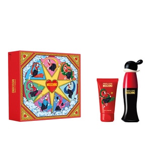 30ML Moschino Cheap & Chic Eau de Toilette Gift Set  1 of 2 