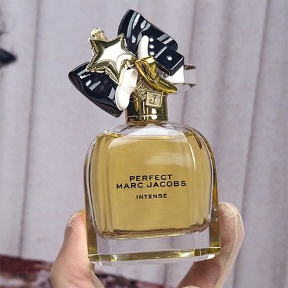 Marc Jacobs Perfect Intense Eau de Parfum Spray The Perfume Shop