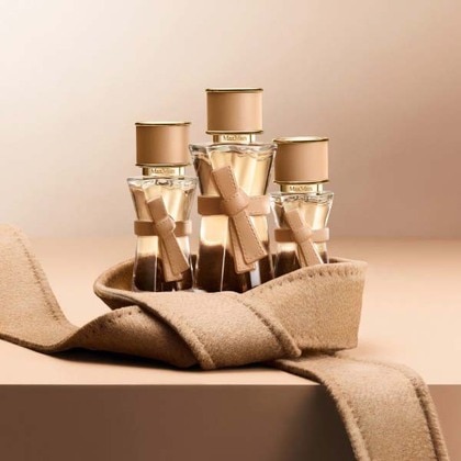 50ML Max Mara Le Parfum Eau de Parfum Spray Gift Set  3 of 4 