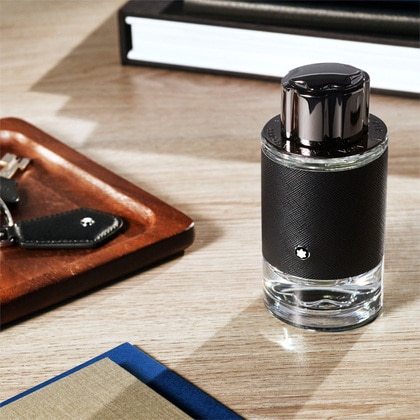 60ML Montblanc Explorer Eau de Parfum Spray Gift Set  3 of 5 