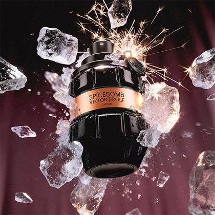 90ML Viktor Rolf Spicebomb Extreme Eau de Parfum Spray Gift Set  5 of 5 