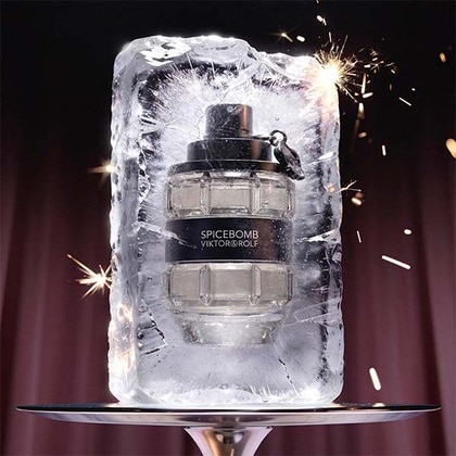 50ML Viktor Rolf Spicebomb Eau de Toilette Spray Gift Set  4 of 6 