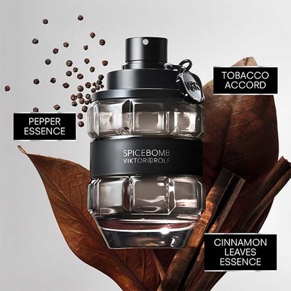 50ML Viktor Rolf Spicebomb Eau de Toilette Spray Gift Set  3 of 6 