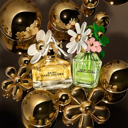 100ML Marc Jacobs Daisy Wild Eau de Parfum Gift Set  5 of 6 