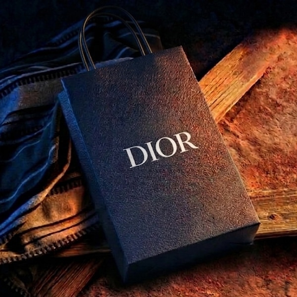 SafeValue must use [property]=binding: COMPLIMENTARY DIOR TREATS (see https://angular.dev/best-practices/security#preventing-cross-site-scripting-xss)