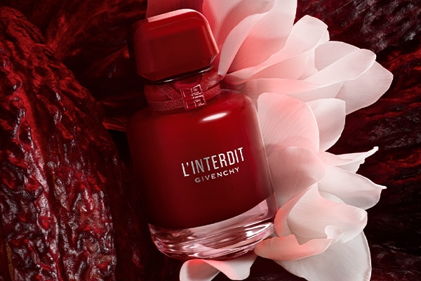 Givenchy L'Interdit Rouge Ultime
