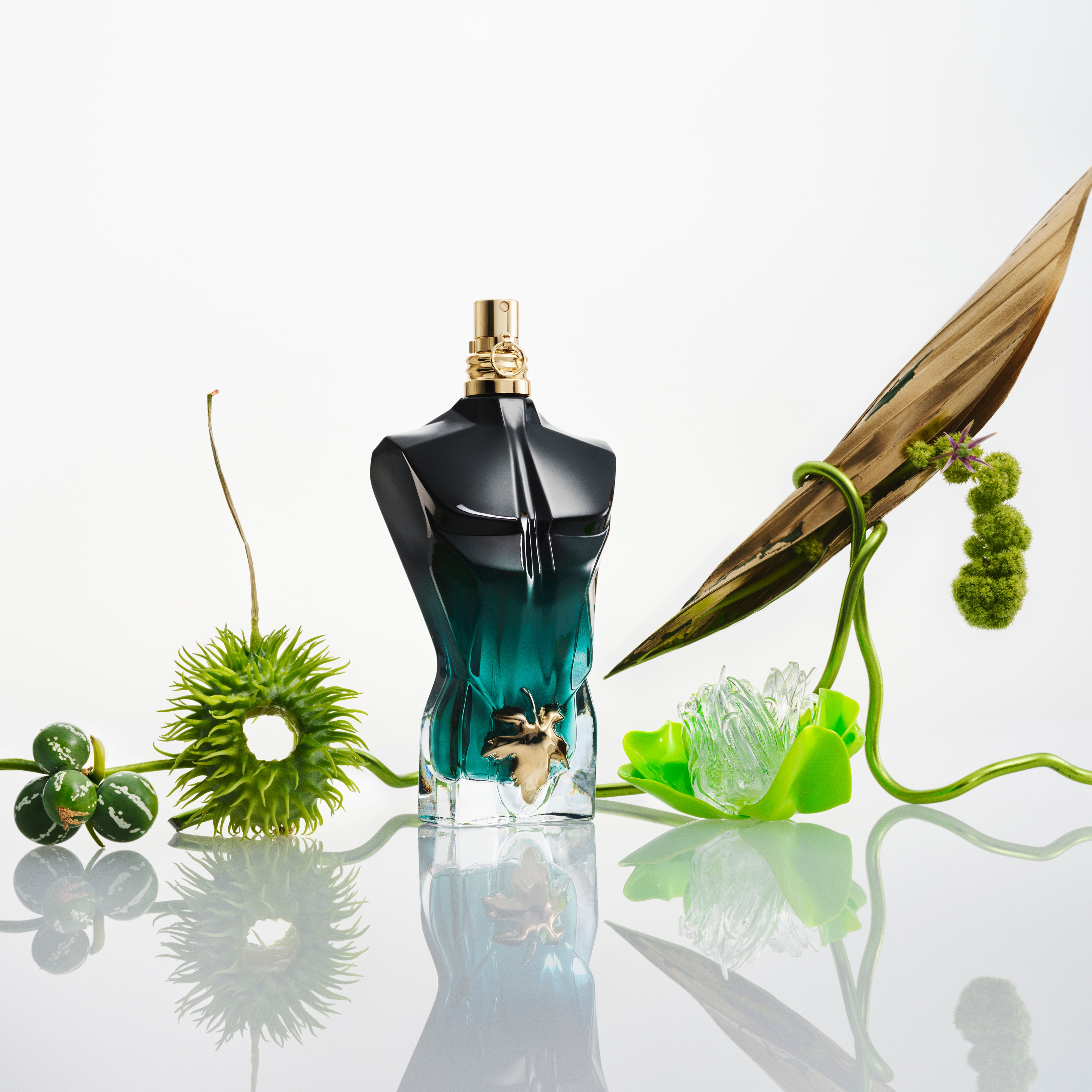 Le Beau Le Parfum bottle