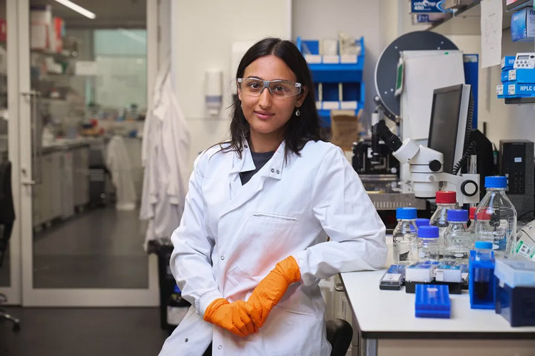 chemistry researcher