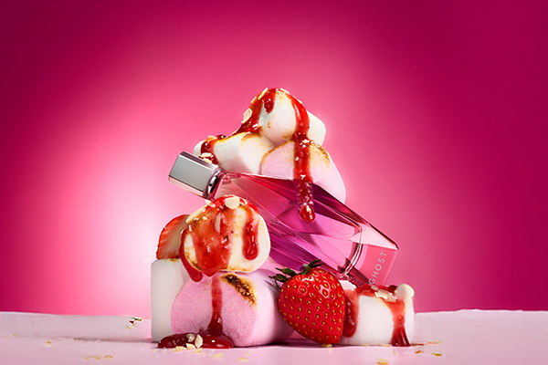 Ghost sweet dream fragrance bottle decorated with marshmellows and berry jam dripping over it